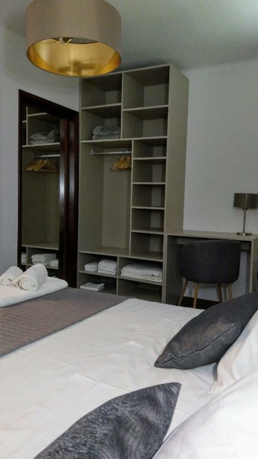 Moniz House Apartment Санта Крус да Грасиоза Екстериор снимка