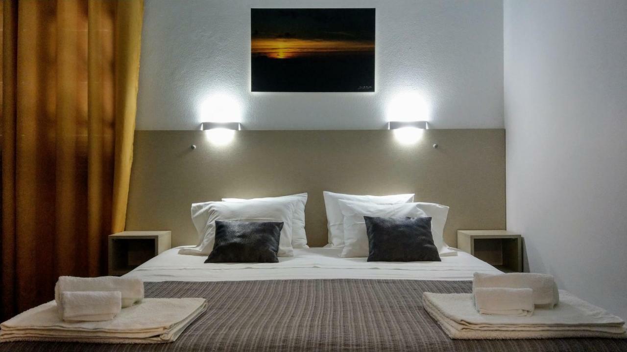 Moniz House Apartment Санта Крус да Грасиоза Екстериор снимка